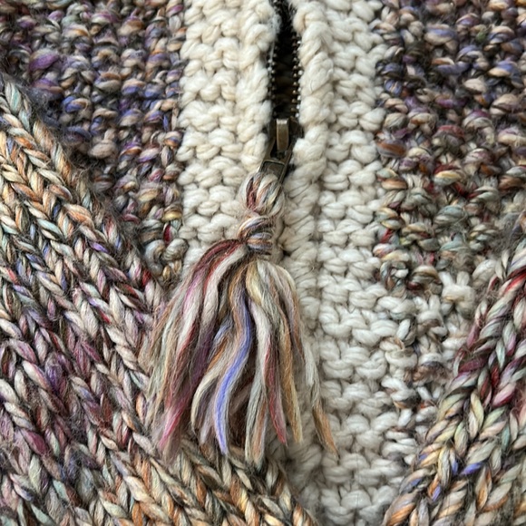 Anthropologie zip up cardigan - Picture 3 of 6